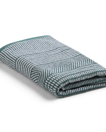 Geometrical Green Jacquard | Sistra Bath Towel